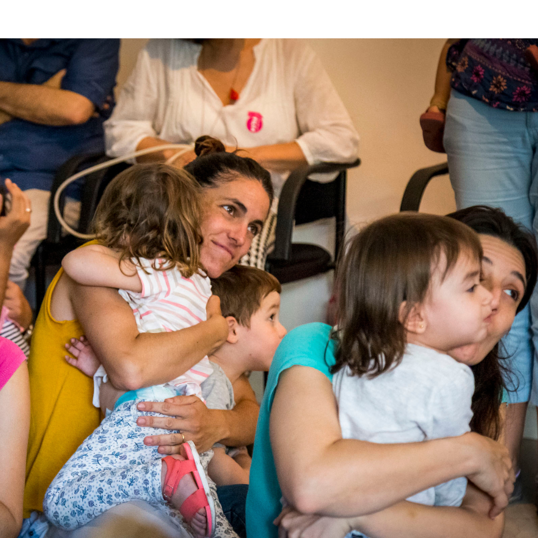 Taller con bebés y familias: Había una voz... 