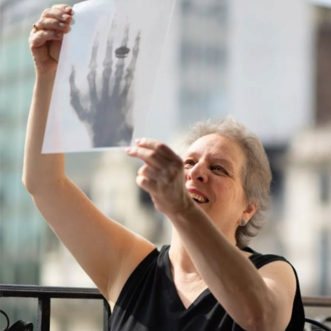 Conferencia performática. La zona muda